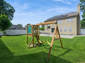 413 Robyn Place, East Meadow NY 11554