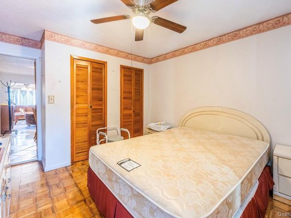 5883 57th Road, Maspeth NY 11378