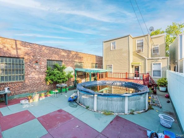 5883 57th Road, Maspeth NY 11378