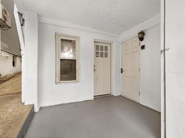 3046 Coddington Avenue, Bronx NY 10461