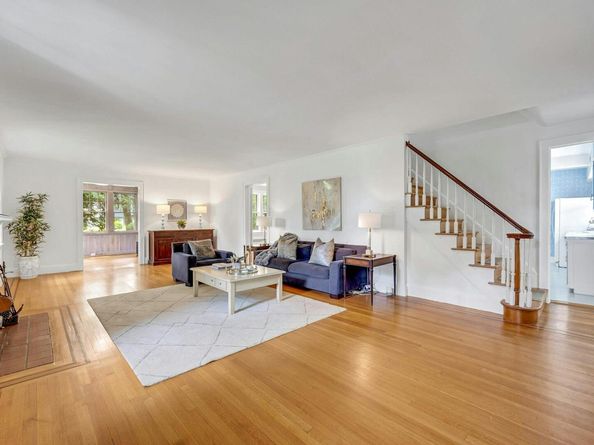 11 Oxford Road, White Plains NY 10605