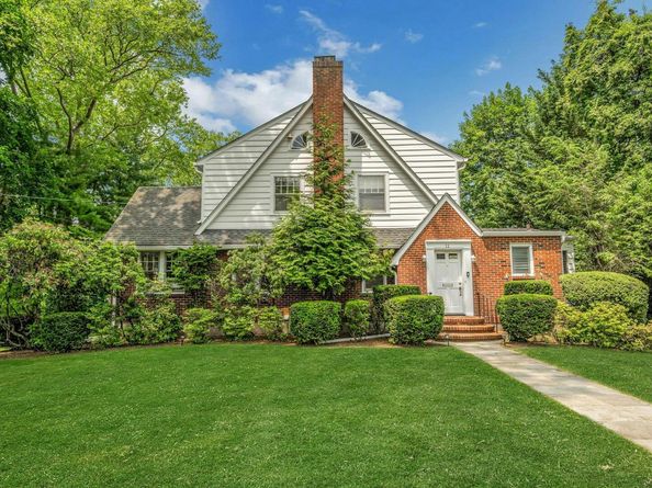 11 Oxford Road, White Plains NY 10605