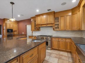 22 Turnberry Court, Dix Hills NY 11746