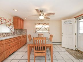 120 E Zoranne Drive, Farmingdale NY 11735