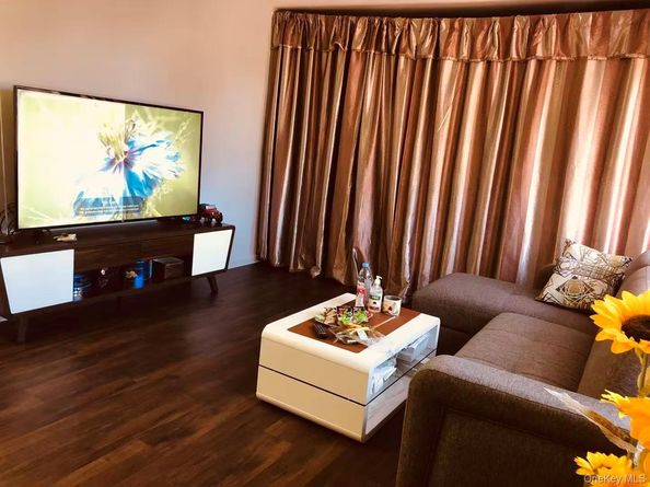 14340 41st Avenue 6F, Flushing NY 11355