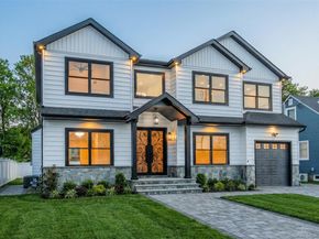 3860 Hudson Avenue, Seaford NY 11783