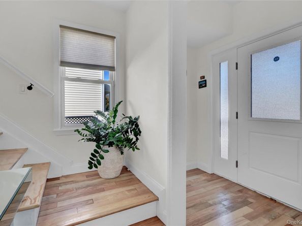 26 Hilbert Street, Hempstead NY 11550