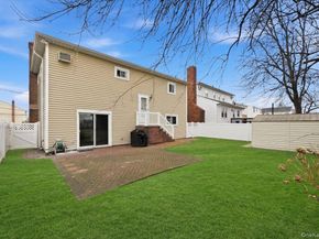 557 Southside Avenue, Freeport NY 11520