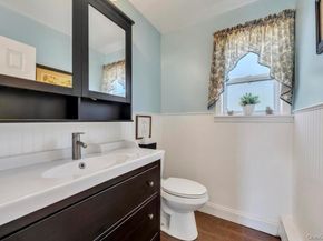 21 Burwood Lane, Coram NY 11727