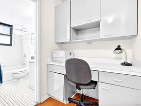 98 Pearsall Drive 1A, Mount Vernon NY 10552