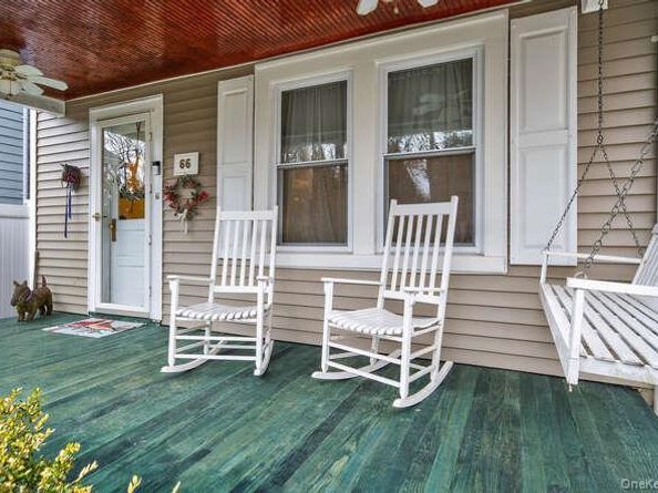 66 Cocks Lane, Locust Valley NY 11560