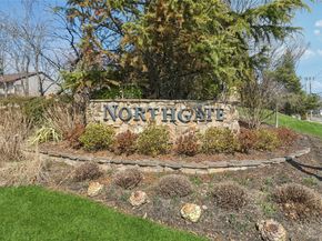 87 Northgate Circle, Melville NY 11747