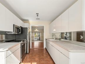 87 Northgate Circle, Melville NY 11747