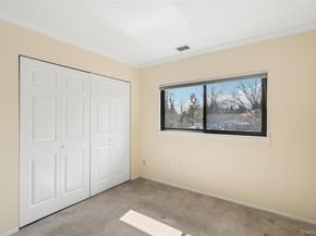 87 Northgate Circle, Melville NY 11747