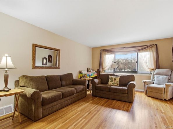 100 Gateway Road 192N, Yonkers NY 10703