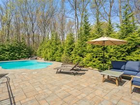 5 Mountain View Drive, Northport NY 11768