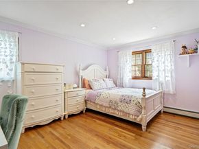 5 Mountain View Drive, Northport NY 11768