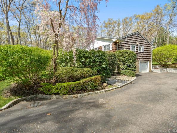 5 Mountain View Drive, Northport NY 11768