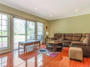 6 Manors Drive, Jericho NY 11753