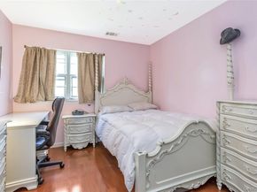 6 Manors Drive, Jericho NY 11753