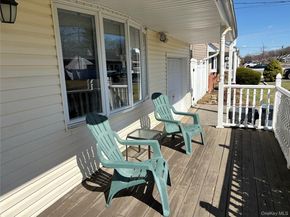 23 Kime Avenue, North Babylon NY 11703