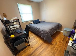 23 Kime Avenue, North Babylon NY 11703