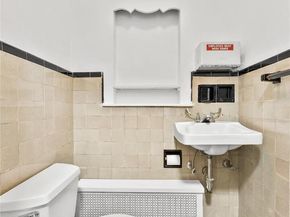 43-24 Morgan Street, Little Neck NY 11363