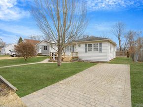 74 Argyle Drive, Shirley NY 11967
