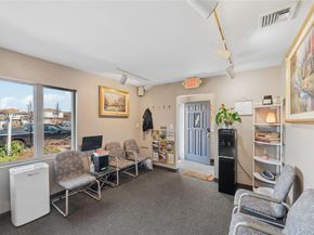 714 E Park Avenue, Long Beach NY 11561