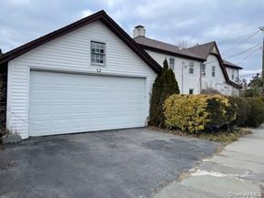 56 Stephenson Boulevard, New Rochelle NY 10801