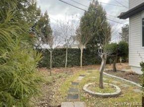 56 Stephenson Boulevard, New Rochelle NY 10801