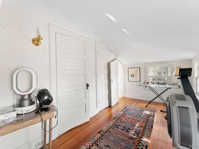 2 Oakwood Place, Scarsdale NY 10583