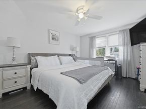 17 Hawthorne Street, Massapequa NY 11758