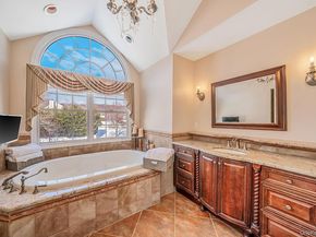 10 Ashley Loop, Northport NY 11768