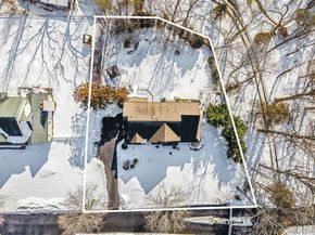 10 Ashley Loop, Northport NY 11768