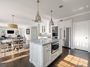 2 Holly Court, Miller Place NY 11764