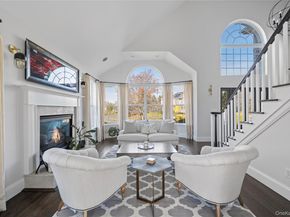 2 Holly Court, Miller Place NY 11764