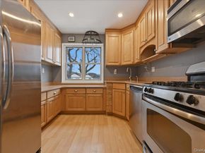 15-64 212th Street 252, Bayside NY 11360