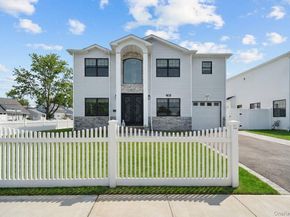 79 Cherry Lane, Hicksville NY 11801