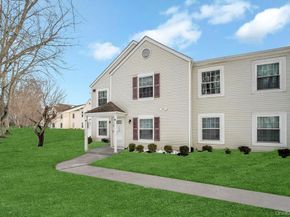 348 Artist Lake Drive, Middle Island NY 11953