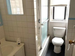 2156 Cruger Avenue 3L, Bronx NY 10462