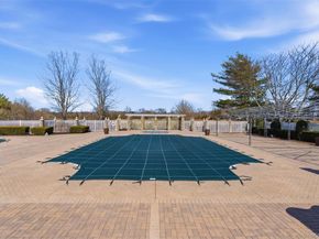 171 Hamlet Drive, Mount Sinai NY 11766