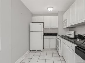 525 W 236th Street 6H, Bronx NY 10463