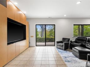 3 Lakeside Drive, Rye NY 10580