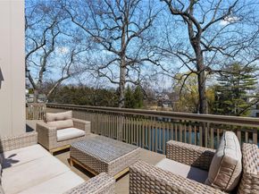 3 Lakeside Drive, Rye NY 10580