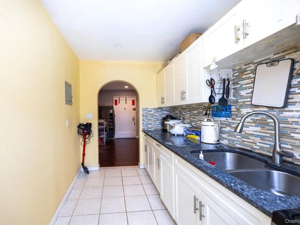 69-12 140th Street 2C, Kew Garden Hills NY 11367