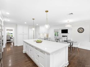 11 Mayflower Road, Scarsdale NY 10583