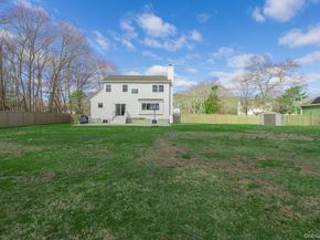 503 Weeks Avenue, Manorville NY 11949