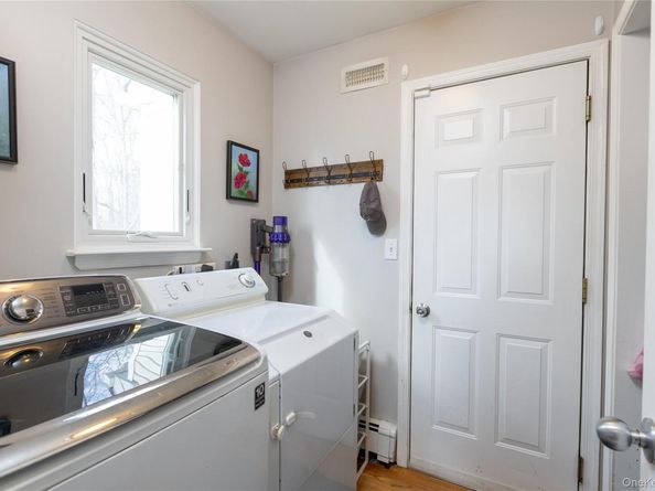 503 Weeks Avenue, Manorville NY 11949