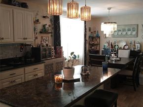 1661- 539 Old Country 539, Riverhead NY 11901